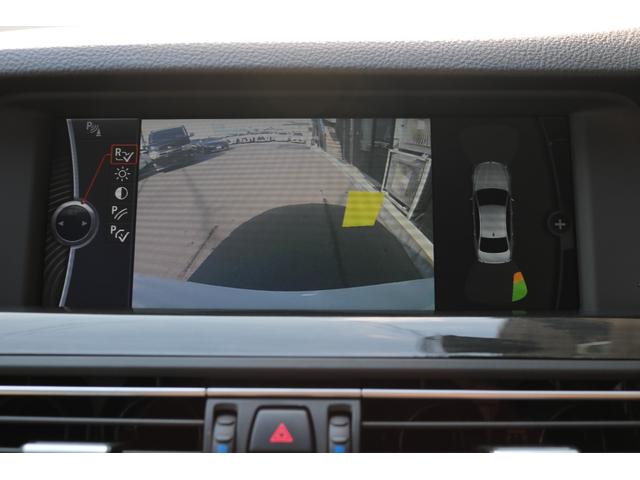 ５シリーズ アクティブハイブリッド５　Ｍスポーツパッケージ　禁煙車　純正ナビ　社外Ｆスポイラー　ＳＲ　シートヒーター　二本出しマフラー　ＬＥＤヘッド　メモリ付パワーシート　レッドキャリパー　ダウンサス　クリアランスソナー　バックモニター　純正２０インチＡＷ（25枚目）