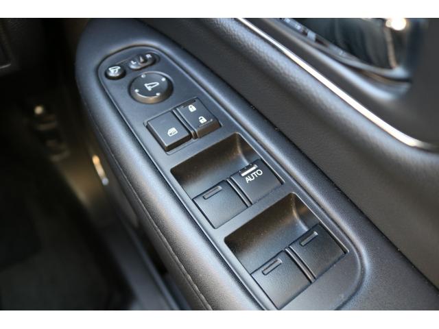 ヴェゼル ハイブリッドＸ・ホンダセンシング　禁煙車　ＲＳ用バンパー・１８インチＡＷ　外品ナビ　ＬＥＤヘッド　ホンダセンシング　レーンキープ　クルコン　パドルシフト　ルーフレール　シートカバー　Ｂカメラ　ビルトインＥＴＣ　スペアキー（27枚目）