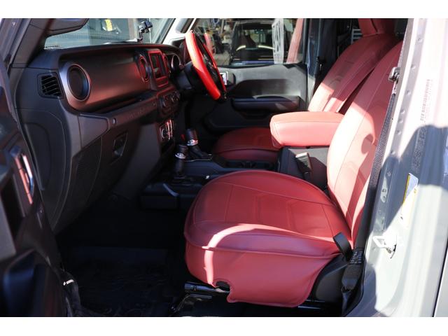 ジープ・ラングラーアンリミテッド ウィリス　禁煙車　純正ＤＡ　ジェプセン１インチリフトアップ　バックカメラ　サイドモニター　クルコン　アイドリングストップ　クリアランスソナー　ＢＦグッドリッチオールテレインタイヤ　ＥＴＣ（15枚目）