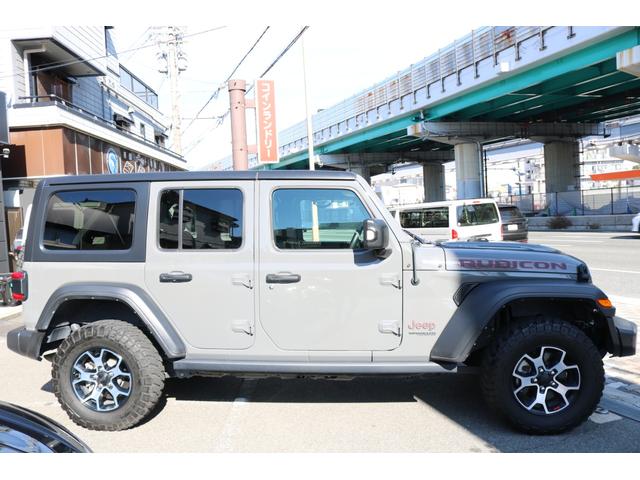 ◆ワンオーナー◆スティンググレー◆純正ナビ◆フルセグＴＶ◆Ｆ／Ｓ／Ｂカメラ◆ＡＣＣ◆黒革シート◆シートヒータ◆ステアリングヒーター◆アルパイン製スピーカー◆ＬＥＤヘッドライト