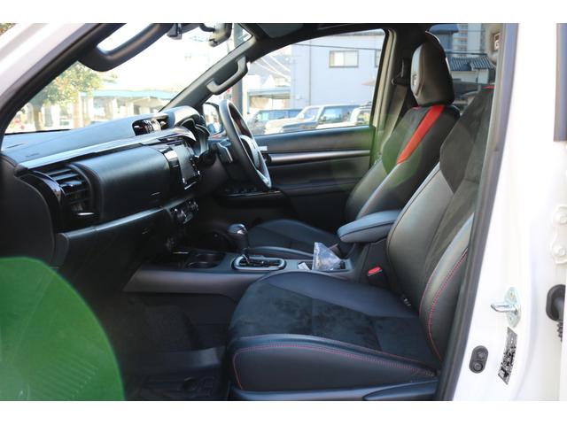 ハイラックス Ｚ　ＧＲスポーツ　ワンオーナー　純正ナビ　ハーフレザー　パノラミックビュー　ダウンヒルアシストコントロール　クリアランスソナー　ＬＥＤヘッド　パワーシート　クルコン　プリクラ　リアデフロック　ベッドライナー　トノカバー（14枚目）