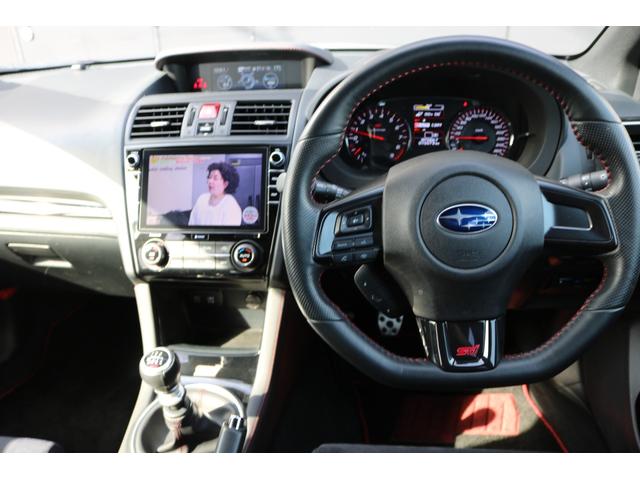 ＷＲＸ ＳＴＩ ＳＴＩ　タイプＳ　禁煙車　ＳＴＩエアロ（Ｆ／Ｓ／Ｒ）　ＳＴＩシフトノブ　ＳＴＩエキゾーストキットマフラー　ＲＥＣＡＲＯシート　シートヒーター　パワーシート　フットレストバープロト　アルパインデジミラ　バックカメラ（13枚目）