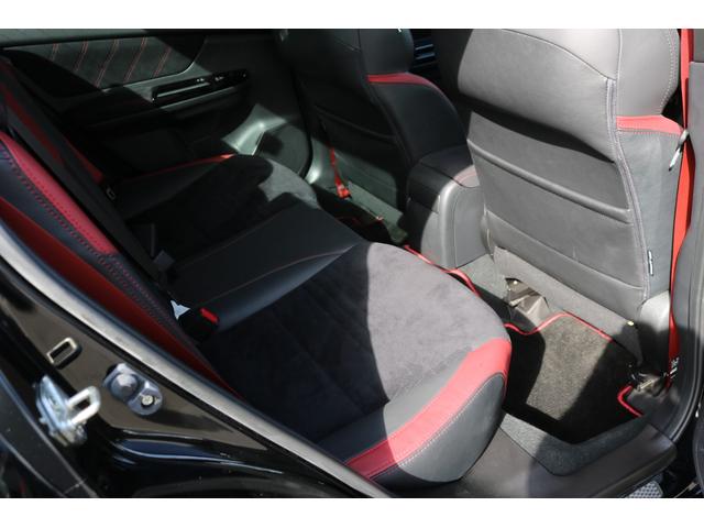 ＷＲＸ ＳＴＩ ＳＴＩ　タイプＳ　禁煙車　ＳＴＩエアロ（Ｆ／Ｓ／Ｒ）　ＳＴＩシフトノブ　ＳＴＩエキゾーストキットマフラー　ＲＥＣＡＲＯシート　シートヒーター　パワーシート　フットレストバープロト　アルパインデジミラ　バックカメラ（19枚目）