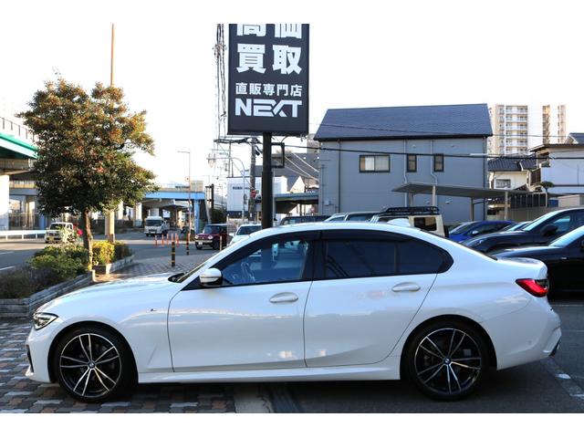 ３シリーズ ３２０ｄ　ｘＤｒｉｖｅ　Ｍスポーツ　禁煙車　純正ナビ１０．２５インチ　ＬＥＤヘッド　黒革シート　ＢＳＭ　クリアランスソナー　レーンキープ　Ｂカメラ　シートヒーター　メモリ付きパワーシート　クルコン　パドルシフト　パーキングアシスト（10枚目）