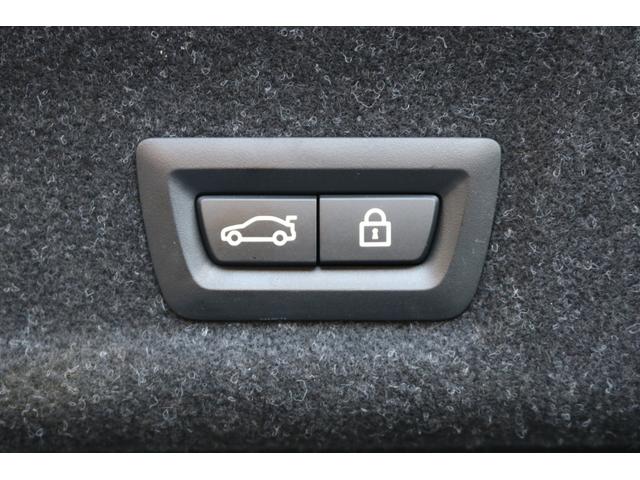 ３シリーズ ３２０ｄ　ｘＤｒｉｖｅ　Ｍスポーツ　禁煙車　純正ナビ１０．２５インチ　ＬＥＤヘッド　黒革シート　ＢＳＭ　クリアランスソナー　レーンキープ　Ｂカメラ　シートヒーター　メモリ付きパワーシート　クルコン　パドルシフト　パーキングアシスト（26枚目）