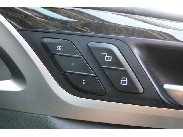 Ｘ４ ｘＤｒｉｖｅ　２０ｄ　Ｍスポーツ　ワンオーナー　パノラマサンルーフ　純正ナビ　フルセグ　革シート　　ハーマンカードンンサウンド　シートヒータ（前後）　サラウンドビューカメラ　ＢＳＭ　ＨＵＤ　クルコン　パーキングアシスト（28枚目）