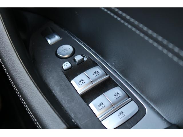 Ｘ４ ｘＤｒｉｖｅ　２０ｄ　Ｍスポーツ　ワンオーナー　パノラマサンルーフ　純正ナビ　フルセグ　革シート　　ハーマンカードンンサウンド　シートヒータ（前後）　サラウンドビューカメラ　ＢＳＭ　ＨＵＤ　クルコン　パーキングアシスト（31枚目）