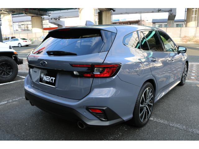 レヴォーグ ＳＴＩスポーツＲ　ＥＸブラックインテリアセレクション　禁煙車　純正ナビ　フルセグ　ハーマンカードンサウンド　アイサイトセイフティプラス　パノラミックビューモニター　スマートリアビューミラー　クルコン　ハーフレザー　シートヒーター　パドルシフト　ＢＳＭ（7枚目）