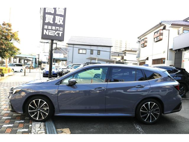 レヴォーグ ＳＴＩスポーツＲ　ＥＸブラックインテリアセレクション　禁煙車　純正ナビ　フルセグ　ハーマンカードンサウンド　アイサイトセイフティプラス　パノラミックビューモニター　スマートリアビューミラー　クルコン　ハーフレザー　シートヒーター　パドルシフト　ＢＳＭ（9枚目）