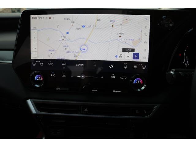 ＲＸ ＲＸ５００ｈ　Ｆスポーツパフォーマンス　禁煙車　純正ナビ　フルセグ　パノラマルーフ　レクサスチームメイト　オレンジキャリパー　パノラマビュー　デジミラ　赤革シート　輻射ヒーター　三眼ＬＥＤヘッド　ルーフレール　ＢＳＭ　カラーＨＵＤ（25枚目）