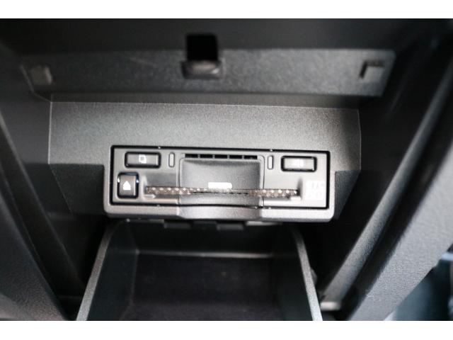 ＲＸ ＲＸ５００ｈ　Ｆスポーツパフォーマンス　禁煙車　純正ナビ　フルセグ　パノラマルーフ　レクサスチームメイト　オレンジキャリパー　パノラマビュー　デジミラ　赤革シート　輻射ヒーター　三眼ＬＥＤヘッド　ルーフレール　ＢＳＭ　カラーＨＵＤ（35枚目）