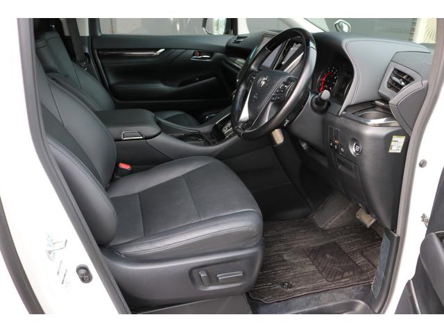 アルファード ２．５Ｓ　Ｃパッケージ　ワンオーナー　禁煙車　ツインムーンルーフ　純正ＤＡ　バックモニター　純正フリップダウンモニター　黒革エアシート　シートヒーター　ＥＴＣ　メモリ付パワーシート　クルコン　レーンキープ　三眼ＬＥＤ（14枚目）