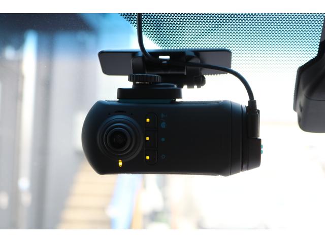 アルファード ２．５Ｓ　Ｃパッケージ　ワンオーナー　禁煙車　ツインムーンルーフ　純正ＤＡ　バックモニター　純正フリップダウンモニター　黒革エアシート　シートヒーター　ＥＴＣ　メモリ付パワーシート　クルコン　レーンキープ　三眼ＬＥＤ（37枚目）