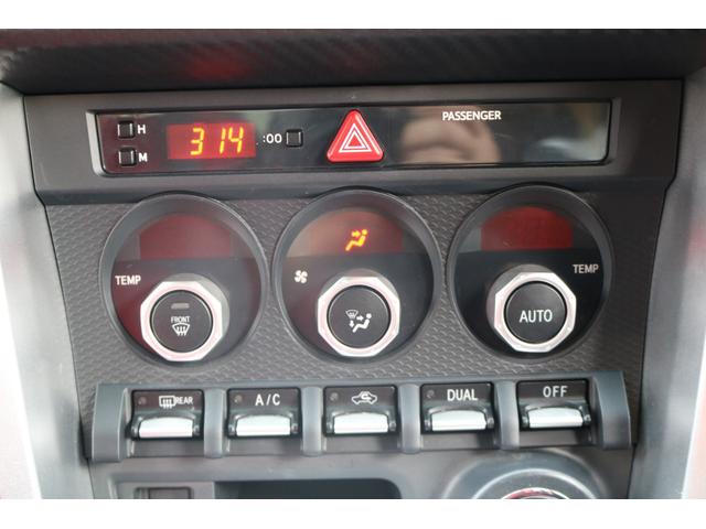 ８６ ＧＴリミテッド　ナビ（ＡＶＮ－Ｚ０４ｉＷ）　フルセグＴＶ　禁煙車　ハーフレザーシート　シートヒーター　Ｂカメラ　パドルシフト　ＬＥＤヘッド　クルコン（19枚目）