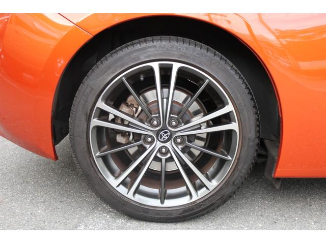 ８６ ＧＴリミテッド　ナビ（ＡＶＮ－Ｚ０４ｉＷ）　フルセグＴＶ　禁煙車　ハーフレザーシート　シートヒーター　Ｂカメラ　パドルシフト　ＬＥＤヘッド　クルコン（31枚目）