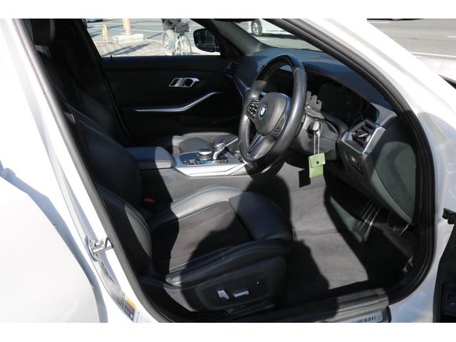 ３シリーズ ３３０ｅ　Ｍスポーツ　エディションジョイ＋　ワンオーナー　ハーフレザーシート　パドルシフト　ＢＳＭ　シートヒーター　クリアランスソナー　メモリ付きパワーシート　ＬＥＤヘッドライト　サウンドビューカメラ　Ｂカメラ　パワーバックドア　クルコン（12枚目）