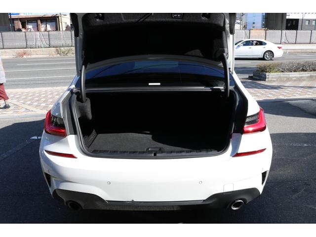 ３シリーズ ３３０ｅ　Ｍスポーツ　エディションジョイ＋　ワンオーナー　ハーフレザーシート　パドルシフト　ＢＳＭ　シートヒーター　クリアランスソナー　メモリ付きパワーシート　ＬＥＤヘッドライト　サウンドビューカメラ　Ｂカメラ　パワーバックドア　クルコン（32枚目）