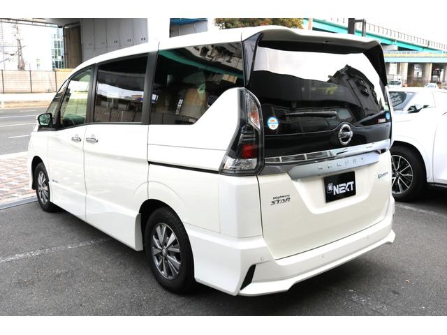 セレナ ｅ－パワー　ハイウェイスターＶ　ワンオーナー　禁煙車　社外ナビ（ＥＺ１１Ｚ）　フルセグ　アラウンドビューモニター　プロパイロット　プリクラッシュセーフティ　フリップダウンモニター　両側パワースライドドア　インテリジェントルームミラー（11枚目）