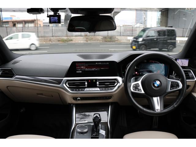 ３シリーズ ３２０ｉ　Ｍスポーツ　ワンオーナー　３６０度カメラ　革シート　シートヒーター　ＨＵＤ　ハーマンカードン　純正ナビ　フルセグＴＶ　１９０インチＡＷ　ブルーキャリパー　パワートランク（10枚目）