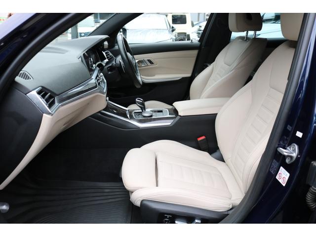 ３シリーズ ３２０ｉ　Ｍスポーツ　ワンオーナー　３６０度カメラ　革シート　シートヒーター　ＨＵＤ　ハーマンカードン　純正ナビ　フルセグＴＶ　１９０インチＡＷ　ブルーキャリパー　パワートランク（14枚目）