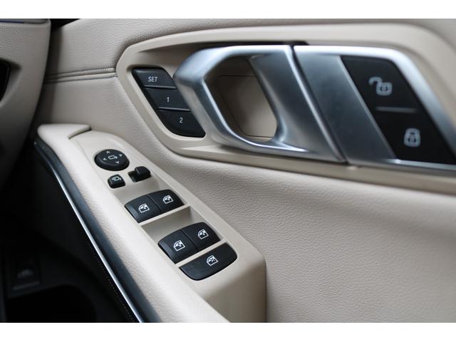 ３シリーズ ３２０ｉ　Ｍスポーツ　ワンオーナー　３６０度カメラ　革シート　シートヒーター　ＨＵＤ　ハーマンカードン　純正ナビ　フルセグＴＶ　１９０インチＡＷ　ブルーキャリパー　パワートランク（26枚目）