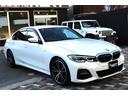 ３シリーズ ３２０ｄ　ｘＤｒｉｖｅ　Ｍスポーツ　禁煙車　純正ナビ１０．２５インチ　ＬＥＤヘッド　黒革シート　ＢＳＭ　クリアランスソナー　レーンキープ　Ｂカメラ　シートヒーター　メモリ付きパワーシート　クルコン　パドルシフト　パーキングアシスト（5枚目）