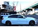 ３シリーズ ３２０ｄ　ｘＤｒｉｖｅ　Ｍスポーツ　禁煙車　純正ナビ１０．２５インチ　ＬＥＤヘッド　黒革シート　ＢＳＭ　クリアランスソナー　レーンキープ　Ｂカメラ　シートヒーター　メモリ付きパワーシート　クルコン　パドルシフト　パーキングアシスト（6枚目）