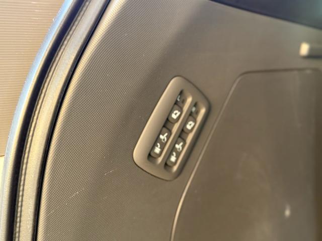 エスティマ アエラス レザーパッケージ(18枚目)