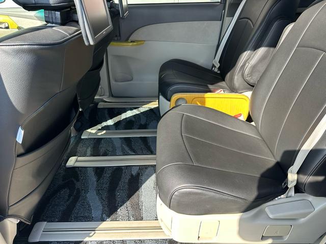 エスティマ ２．４アエラス　Ｇエディション（30枚目）