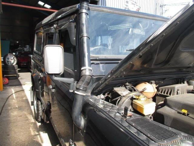 ディフェンダー １１０Ｓ　ディーゼル　４ＷＤ　新車並行　ＮＯ－Ｘ適合車　２００６年モデル　５速ＭＴ（26枚目）