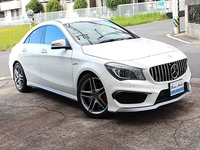 CLAクラス CLA45 4マチック 車庫保管/禁煙/AMG CLA45/レーダーセーフティP/AMG赤色ブレーキキャリパー/パナメリカーナグリル/純正ナビTV/バックカメラ/前車追従クルーズコントロール/ETC/車検令和8年6月(3枚目)
