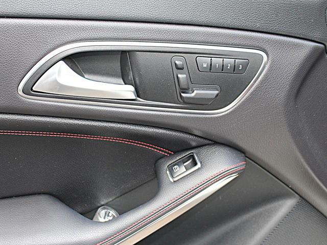 CLAクラス CLA45 4マチック 車庫保管/禁煙/AMG CLA45/レーダーセーフティP/AMG赤色ブレーキキャリパー/パナメリカーナグリル/純正ナビTV/バックカメラ/前車追従クルーズコントロール/ETC/車検令和8年6月(33枚目)