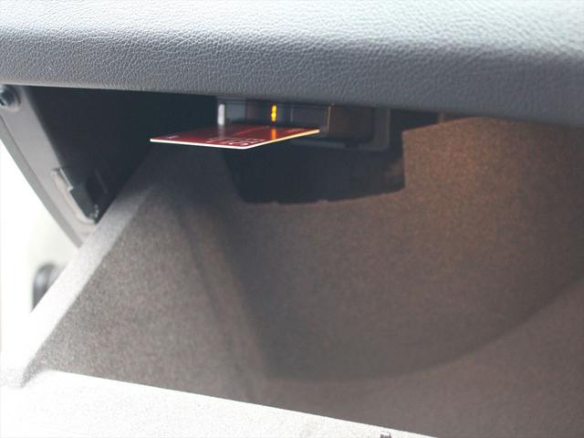 CLAクラス CLA45 4マチック 車庫保管/禁煙/AMG CLA45/レーダーセーフティP/AMG赤色ブレーキキャリパー/パナメリカーナグリル/純正ナビTV/バックカメラ/前車追従クルーズコントロール/ETC/車検令和8年6月(46枚目)