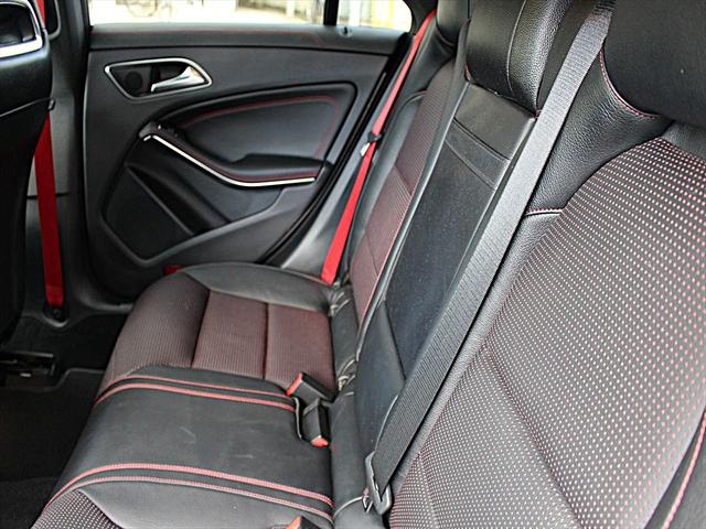 CLAクラス CLA45 4マチック 車庫保管/禁煙/AMG CLA45/レーダーセーフティP/AMG赤色ブレーキキャリパー/パナメリカーナグリル/純正ナビTV/バックカメラ/前車追従クルーズコントロール/ETC/車検令和8年6月(57枚目)