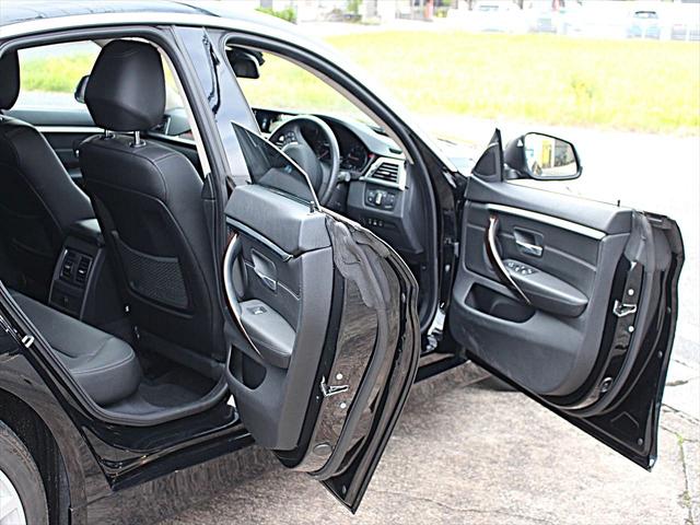 ４シリーズ ４２０ｉグランクーペ　ラグジュアリー　ディーラー整備／後期モデル／禁煙／インテリジェントセーフティー／前車追従クルコン／黒革シート／３６０度カメラ／純正ナビＴＶ／ミラー内蔵ＥＴＣ／電動バックドア／前席ヒータ付電動シート（19枚目）