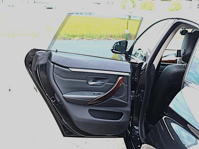 ４シリーズ ４２０ｉグランクーペ　ラグジュアリー　ディーラー整備／後期モデル／禁煙／インテリジェントセーフティー／前車追従クルコン／黒革シート／３６０度カメラ／純正ナビＴＶ／ミラー内蔵ＥＴＣ／電動バックドア／前席ヒータ付電動シート（22枚目）