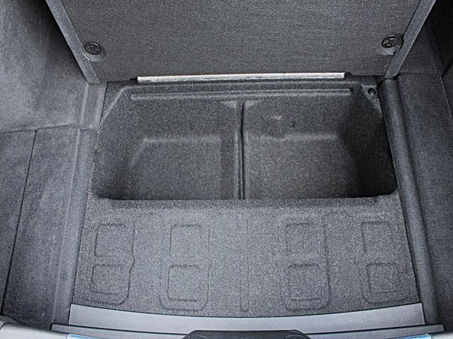 ４シリーズ ４２０ｉグランクーペ　ラグジュアリー　ディーラー整備／後期モデル／禁煙／インテリジェントセーフティー／前車追従クルコン／黒革シート／３６０度カメラ／純正ナビＴＶ／ミラー内蔵ＥＴＣ／電動バックドア／前席ヒータ付電動シート（68枚目）