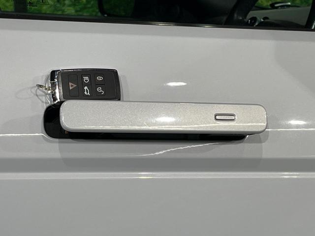 レンジローバーイヴォーク ５０ｔｈ　コレクション　認定中古車　特別仕様車　ブラックエクステリアパック　全席シートヒーター　アダプティブクルーズ　ブラインドスポットモニター　フル液晶メーター　電動リアゲート　サラウンドカメラ　純正２０インチアルミ（47枚目）