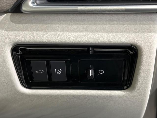 ＸＥ ＸＥ　プレステージ　認定中古車　ブラインドスポットモニター　前席シートヒーター　アダプティブクルーズコントロール　メモリーシート　フルセグＴＶ　ＭＥＲＩＤＩＡＮサウンドシステム　パドルシフト　電動調整ステアリング（39枚目）