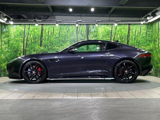 Fタイプ Rクーペ 認定中古車 MERIDIAN SURROUND アダプティブクルーズ ガラスルーフ シートヒーター 電動調整ステアリングコラム メモリー機能付電動シート パドルシフト 電動リアゲート 革シート(22枚目)