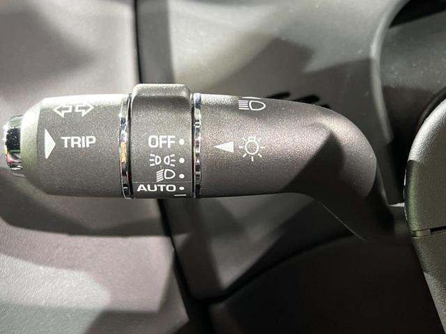 Fタイプ Rクーペ 認定中古車 MERIDIAN SURROUND アダプティブクルーズ ガラスルーフ シートヒーター 電動調整ステアリングコラム メモリー機能付電動シート パドルシフト 電動リアゲート 革シート(33枚目)