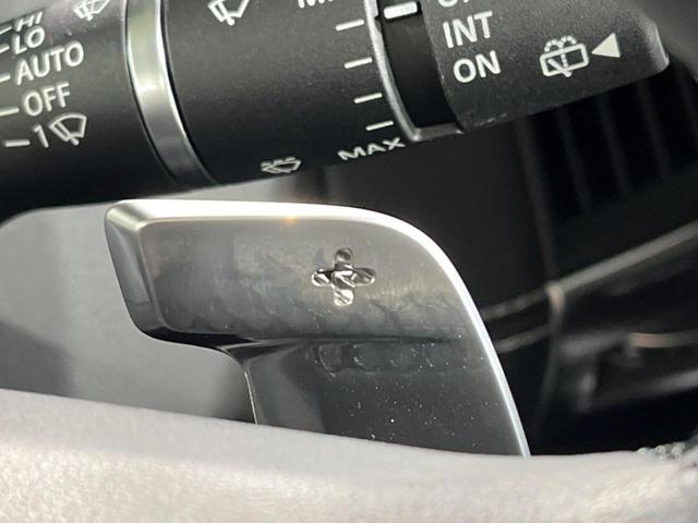 Eペイス R‐ダイナミック HSE P250 認定中古車 ブラックパック 全席シートヒーター&前席ベンチレーション MERIDIAN アダプティブクルーズ ブラインドスポットモニター メモリー機能付電動シート フル液晶メーター 電動リアゲート(11枚目)