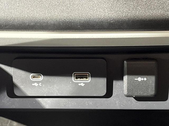 ディフェンダー １１０Ｓ　Ｄ３００　認定中古車　サンルーフ　エアサスペンション　ブラックパック　フロントシートヒーター　アダプティブクルーズ　ブラインドスポットモニター　フル液晶メーター　ＬＥＤヘッドライト　純正１９インチアルミ（56枚目）