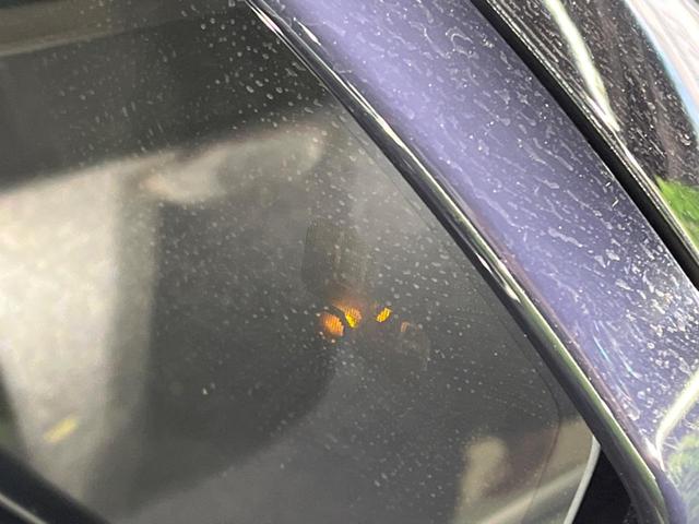 レンジローバーイヴォーク Ｒ－ダイナミック　ＳＥ　認定中古車　クリアサイトルームミラー　ＭＥＲＩＤＩＡＮ　タッチプロデュオ　フロントシートヒーター　電動ステアリングコラム　アダプティブクルーズ　ブラインドスポット　純正２０インチアルミ　電動リアゲート（11枚目）