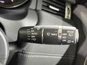 ＳＥプラス　認定中古車　ガラスルーフ　ＭＥＲＩＤＩＡＮ　前席シートヒーター　電動リアゲート　パドルシフト　ＨＩＤヘッドライト　純正１９インチアルミホイール　パワーシート　サラウンドカメラ　キーレス　フルセグＴＶ（34枚目）