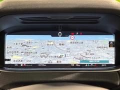 ���󥿥饯�ƥ��֥ɥ饤�С��ǥ����ץ쥤�إե륹���꡼��Σ��ĥޥåפ�ɽ�����Ԥ��ޤ����٥ɥ饤�ӥ󥰤δ�Ӥ���ع��뵡ǽ�Ǥ��� 6