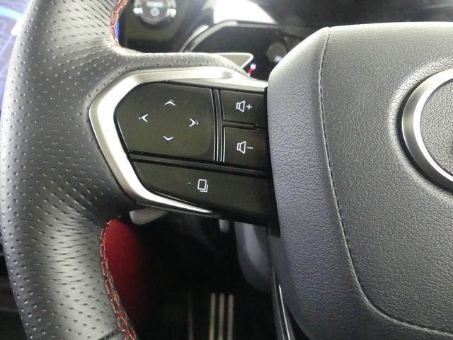 ＮＸ ＮＸ３５０ｈ　Ｆスポーツ　ワンオーナー　認定車両　Ｆスポーツ　ホワイトノーヴァ　内装　レッド　アドバンスドパーク　Ｆオレンジキャリパー　ルーフレール　三眼ＬＥＤ　後席シートヒーター　デジタルインナーミラー　パノラマルーフ（4枚目）