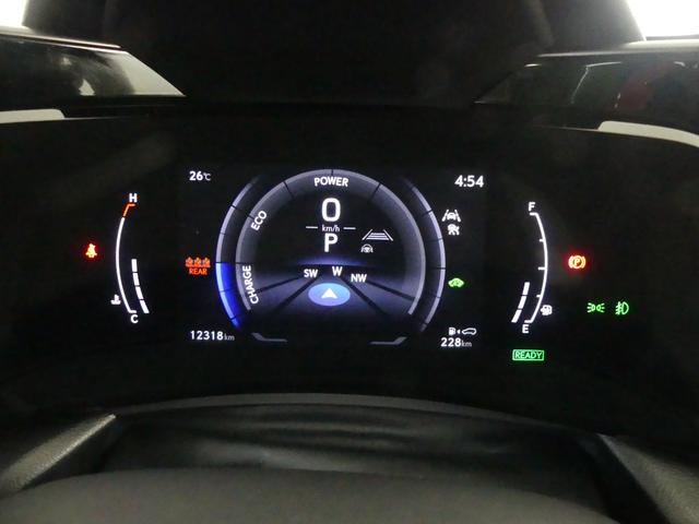 ＮＸ ＮＸ３５０ｈ　Ｆスポーツ　ワンオーナー　認定車両　Ｆスポーツ　ホワイトノーヴァ　内装　レッド　アドバンスドパーク　Ｆオレンジキャリパー　ルーフレール　三眼ＬＥＤ　後席シートヒーター　デジタルインナーミラー　パノラマルーフ（33枚目）