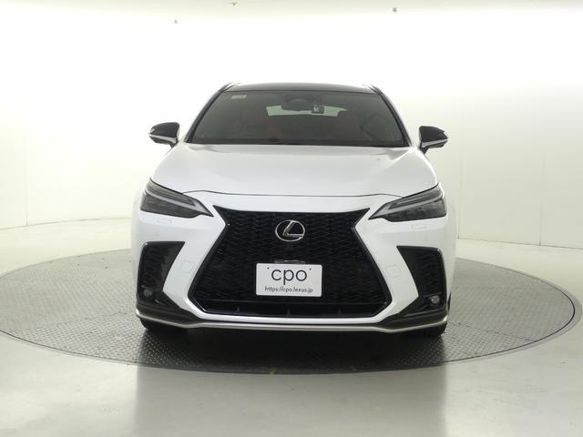 ＮＸ ＮＸ３５０ｈ　Ｆスポーツ　ワンオーナー　認定車両　Ｆスポーツ　ホワイトノーヴァ　内装　レッド　アドバンスドパーク　Ｆオレンジキャリパー　ルーフレール　三眼ＬＥＤ　後席シートヒーター　デジタルインナーミラー　パノラマルーフ（35枚目）