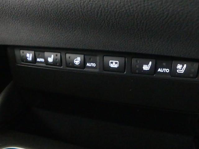 ＥＳ ＥＳ３００ｈ　Ｆスポーツ　ワンオーナー　認定車両　Ｆスポーツ　内装ブラックＬ－ＴＥＸ　ホワイトノーヴァ　ハンズフリーパワーバックドア　カラーヘッドアップＤ　パノラミックビュー　デジタルインナーミラー　置くだけ充電（18枚目）